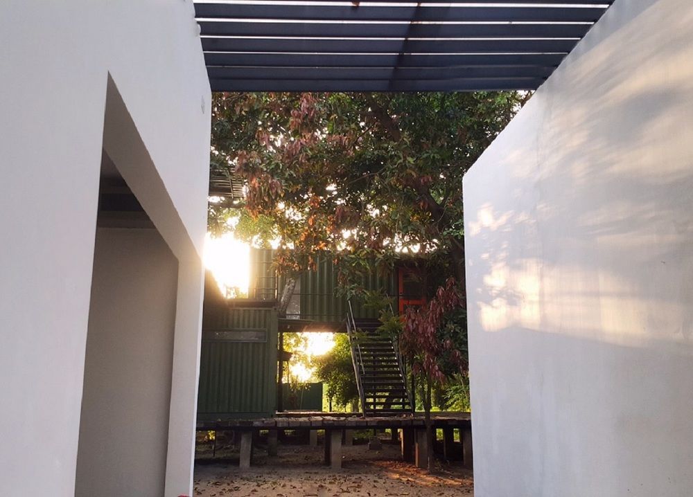 Hangover Hostels @ Colombo Intl Airport Katunayaka Exterior foto